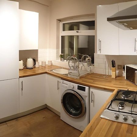 4 Bedrooms, Sleeps 10, Near Lfc & Efc Λίβερπουλ Εξωτερικό φωτογραφία